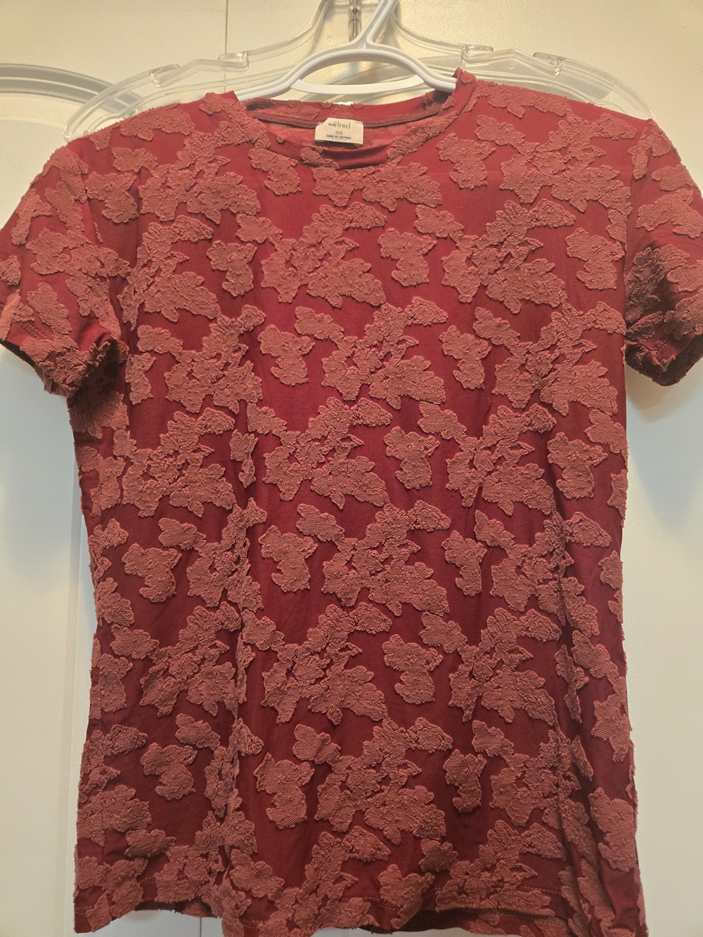 Wilfred Dusty Wine Textured Floral Short-Sleeve Tee